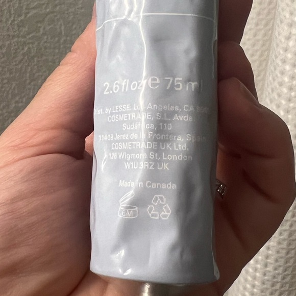 🌱 LESSE Refining CLEANSER 🌱 - Picture 5 of 7